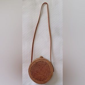 FAITHFUL THE BRAND Round Cross Body Bag